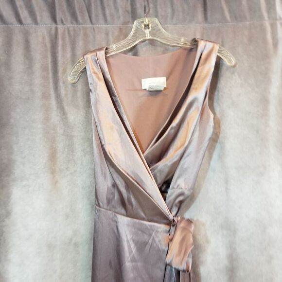 Jenny Packham Sleeveless Stretch Wrap Dress with Sash French Truffle size US6 - Picture 7 of 11